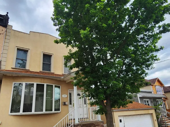 299 Clifton Ave, Staten Island, NY 10305