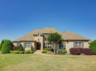 102 Lazy Willow Ct, Williamston, SC 29697