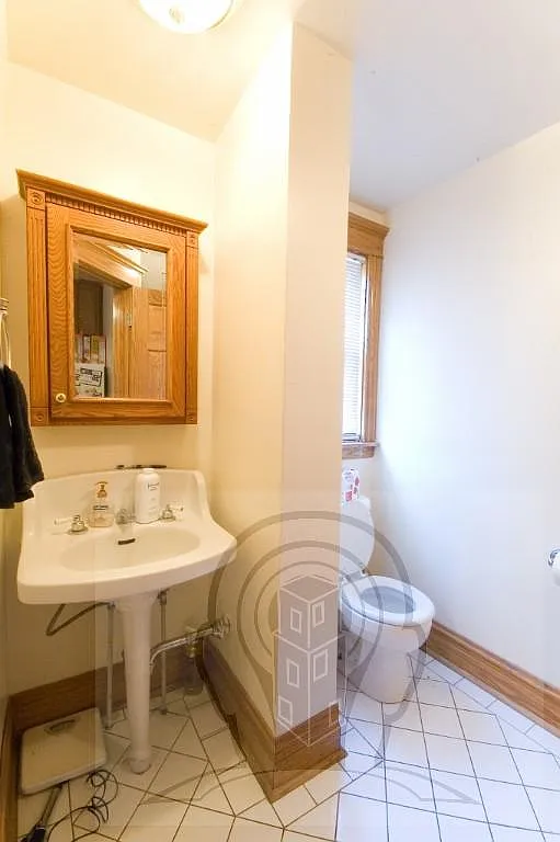 3 bed, 2.0 bath, $4,500 — Photo 3