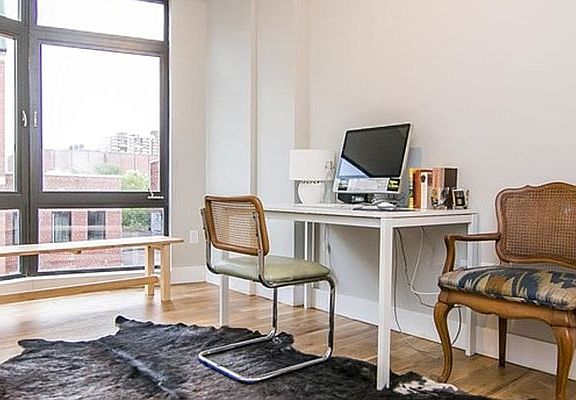 4th image of 185 Leonard St #4E