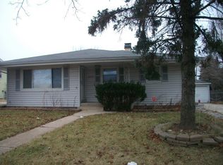 2330 W Glen Flora Ave, Waukegan, IL 60085