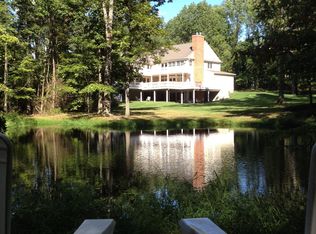 28 Fawn Ln, Basking Ridge, NJ 07920