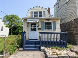 76 Pineview Ave, Keansburg, NJ