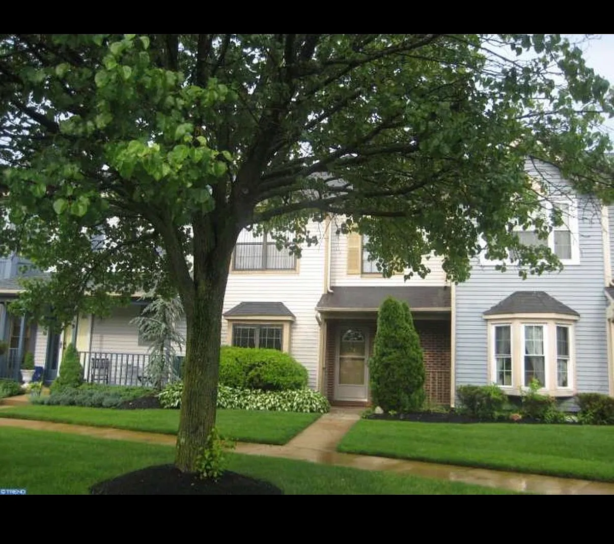 3 bed, 2.5 bath, 1452 sqft, $2,850 — Photo 1