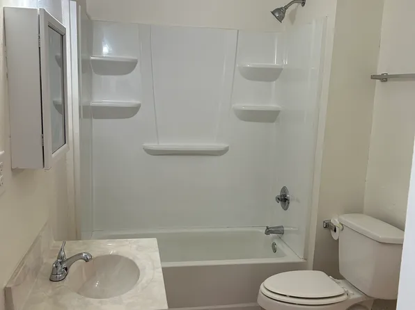 6 Gregg St, Jackson, TN 38301