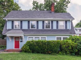 2 Clairidge Ct, Montclair, NJ 07042