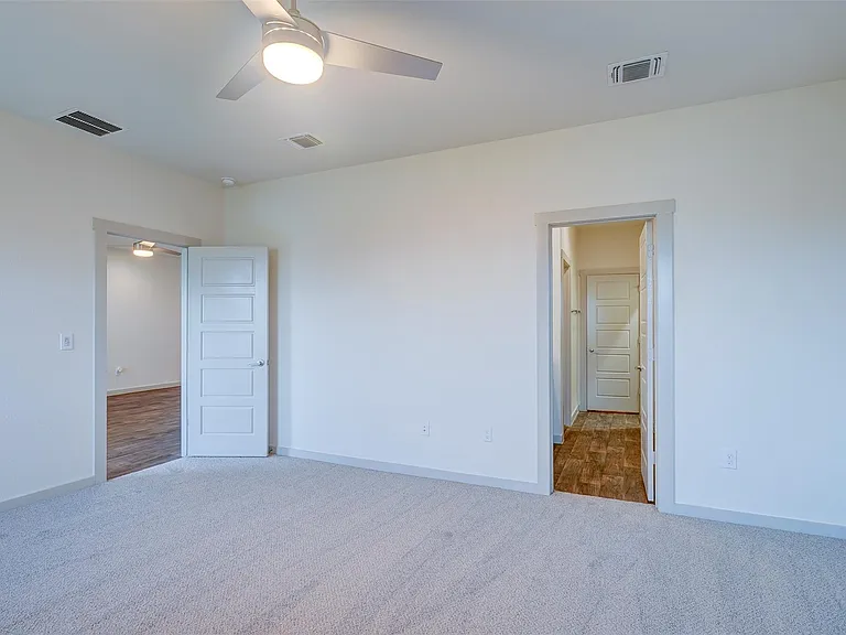 4613 Tully Dr — Photo 25
