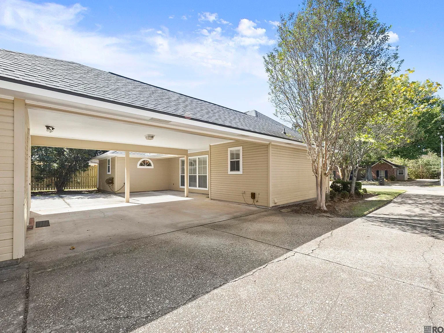 3 bed, 1511 sqft, $2,200 — Photo 4