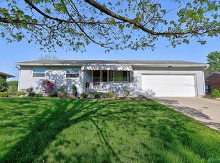 318 Lawrence Ave, Miamisburg, OH 45342
