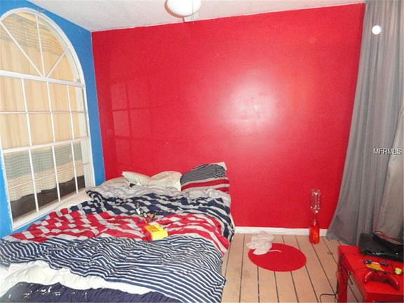 4th image of 182 Northshore Cir
