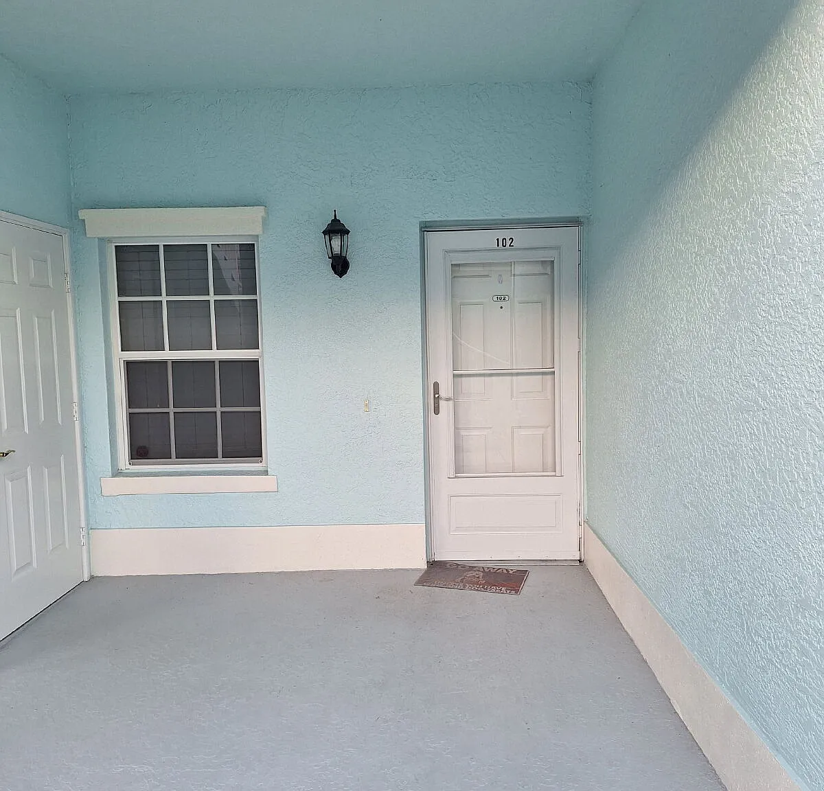 2 bed, 2.0 bath, 1168 sqft, $1,995 — Photo 3