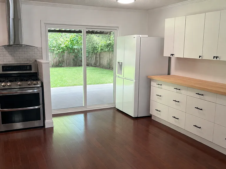 2230 Palmera Cv — Photo 3
