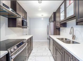 2 Glamorgan Ave #1104, Toronto, ON M1P2M8