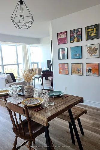 219 Fort York Blvd Photo 1