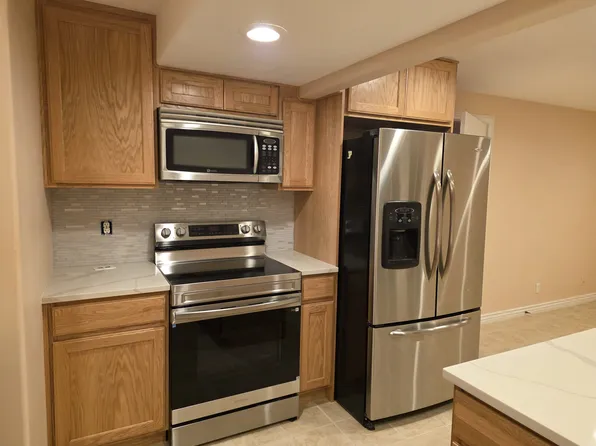 10415 N Cherry Ln, Highland, UT 84003