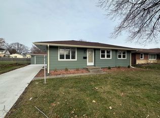 614 SE 4th St, Ankeny, IA 50021