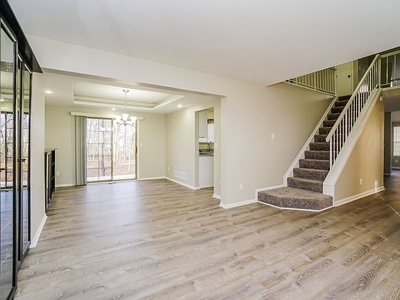 3rd image of 8514 Landseer Dr