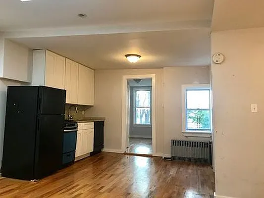 Rented by Rapid Realty Bedford Stuyvesant Inc | media 17