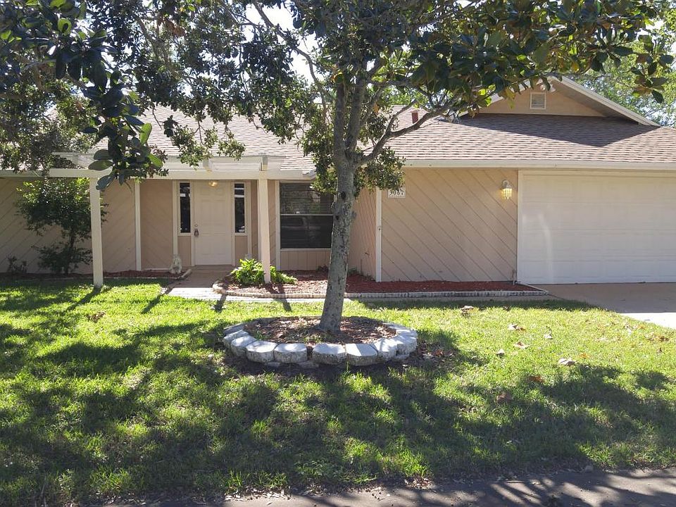 1st image of 3067 Village Park Dr