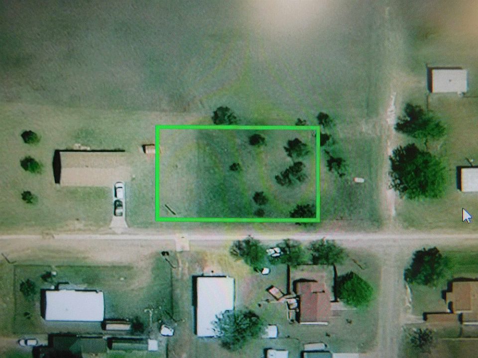 1st image of Hall L9 To12 B5 Ne Elm St