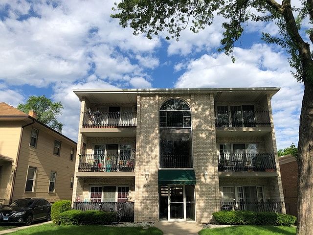 1st image of 3206 Kenilworth Ave APT 3B