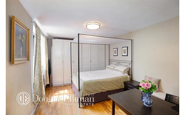 Sold by Douglas Elliman | media 4