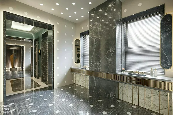 Other photos, photo 9