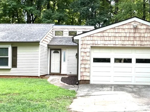 1725 Van Dyke Dr, Charlotte, NC 28213