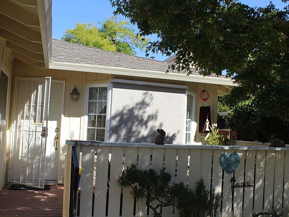 2nd image of 8926 Acorn Lane