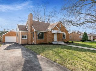 853 N Memorial Dr, Chicago Heights, IL 60411