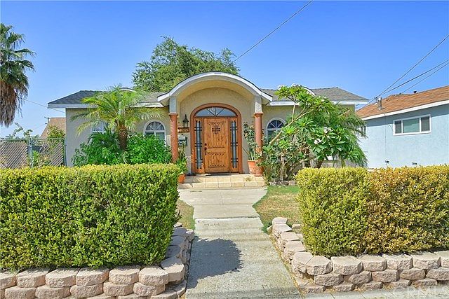 1st image of 15515 Bellflower Blvd