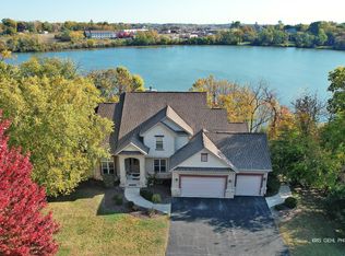1265 Bayshore Dr, Antioch, IL 60002
