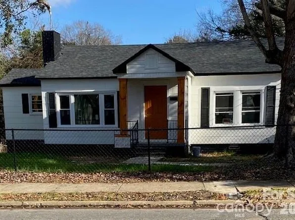 808 N Weldon St, Gastonia, NC 28052