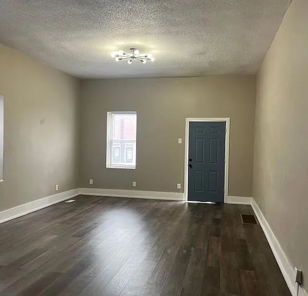 3011 Minnesota Ave — Photo 2