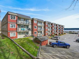 872 Island Hwy S #204, Campbell River, BC V9W 1A8