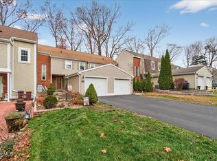 22 E Haystack Rd, Clifton Park, NY 12065
