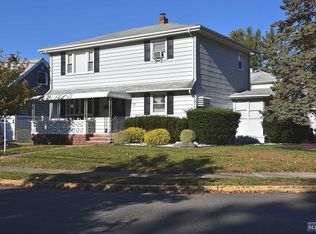 77 Trudy Dr, Lodi, NJ 07644