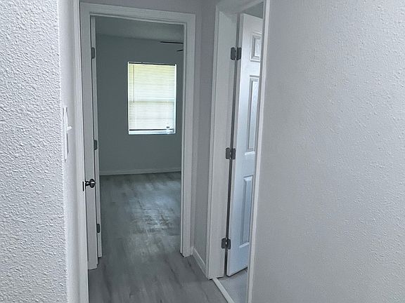 5th image of 522 Donald Dr