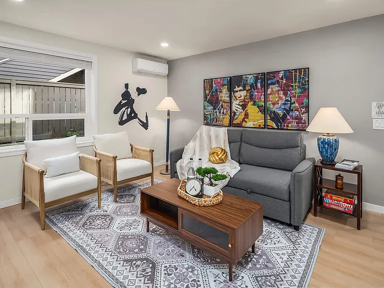 807 6th Ave N #1 — Photo 7