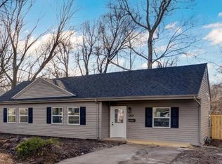 1259 S Willow Lane, Springfield, MO 65804