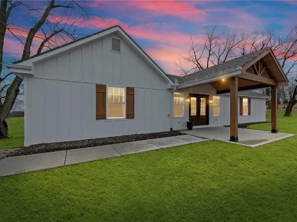 17391 SE State Route 371, Faucett, MO 64448