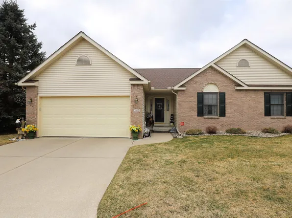 3162 Rotterdam Dr, Clio, MI 48420