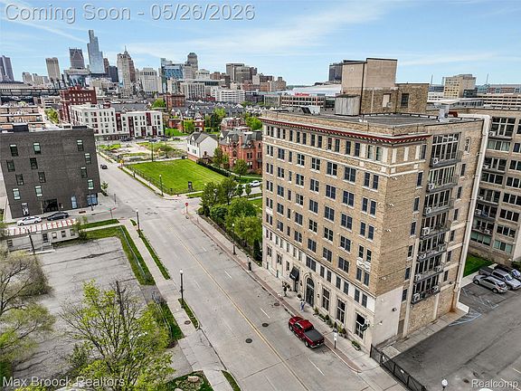 2nd image of 2915 John R St APT 509