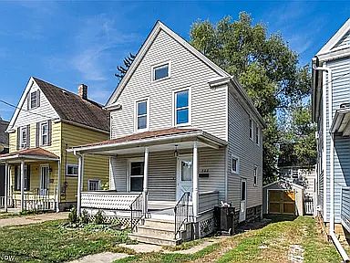 1st image of 703 E River St #1