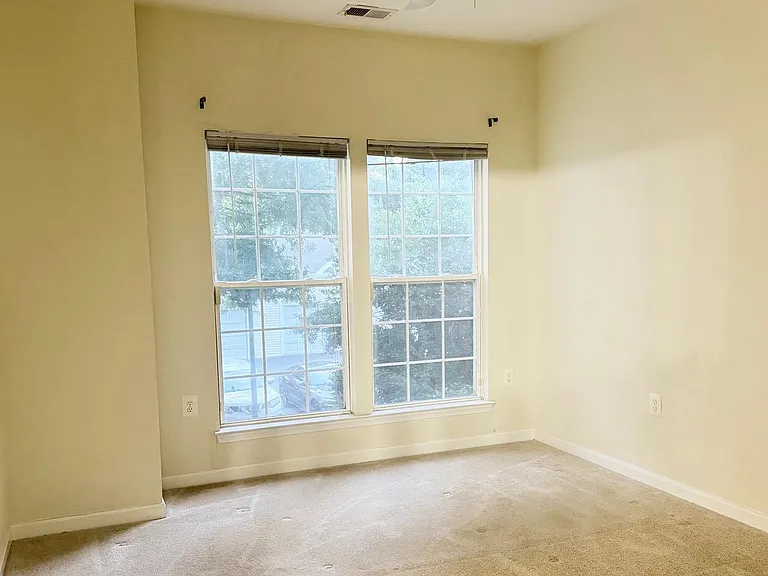 4137 Fountainside Ln #201 — Photo 7
