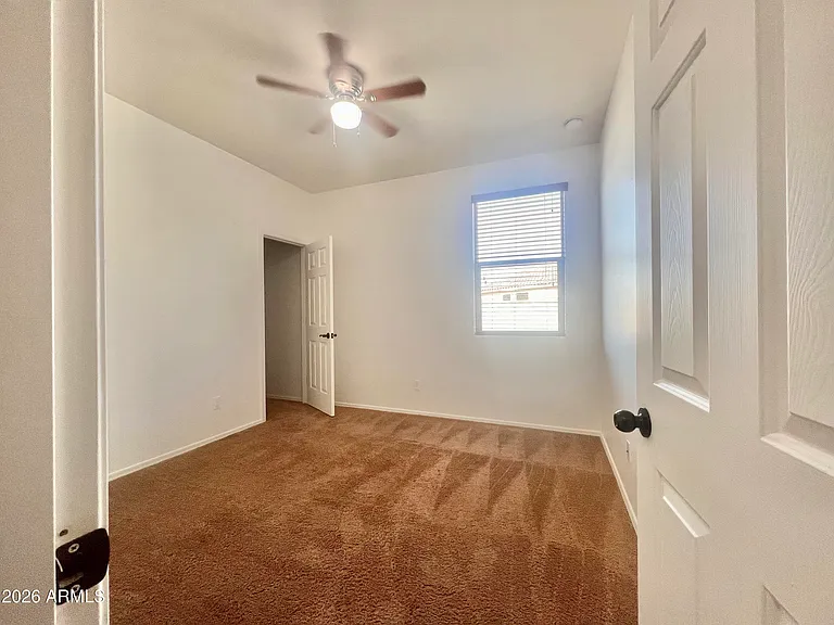 9437 W Jones Ave — Photo 11