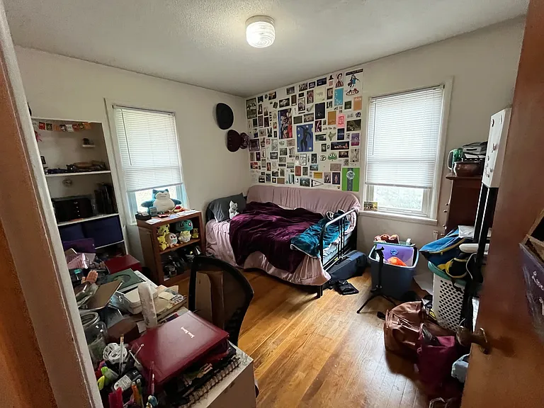 Bedroom #1