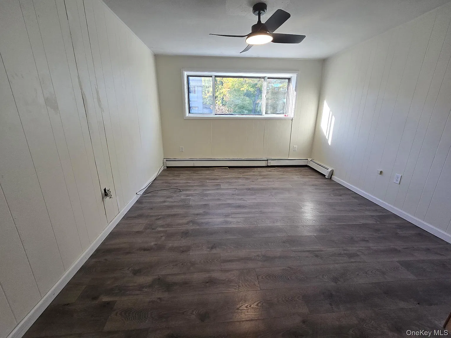 2 bed, 1.0 bath, 2447 sqft, $2,200 — Photo 4