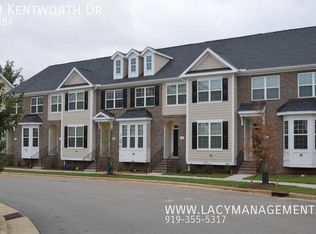 6030 Kentworth Dr, Holly Springs, NC 27540