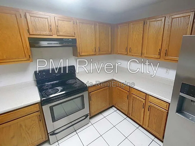 1670 Rusty Rail Rd — Photo 3